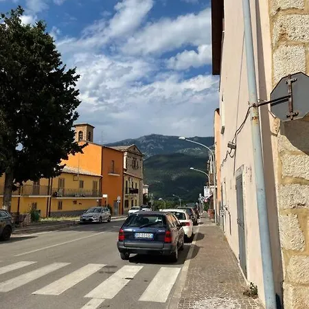 Дом отдыха Casa Italica - A Quaint Getaway In Rural Italy Corfinio